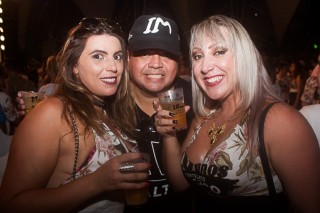 
<a style='margin-left: 5px;' class='btn btn-xs btn-social btn-facebook' href='https://www.facebook.com/sharer/sharer.php?u=https://galeramix.s01.web.getmuller.com.br/imagem/a68/800-800-90/conteudo/site_galerias/68/10-costelaco-do-jr-seco-225.jpg' rel='popup' data-width='500' data-height='400'><i class='fa fa-facebook'></i>Compartilhar <span class='hidden-xs'>no Facebook</span>
</a> 
<a class='btn btn-default btn-xs' target='_blank' href='imagem/a68/800-800-90/conteudo/site_galerias/68/10-costelaco-do-jr-seco-225.jpg'>
<span class='glyphicon glyphicon-cloud-download'></span> Salvar
</a>
