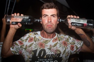 
<a style='margin-left: 5px;' class='btn btn-xs btn-social btn-facebook' href='https://www.facebook.com/sharer/sharer.php?u=https://galeramix.s01.web.getmuller.com.br/imagem/a68/800-800-90/conteudo/site_galerias/68/10-costelaco-do-jr-seco-238.jpg' rel='popup' data-width='500' data-height='400'><i class='fa fa-facebook'></i>Compartilhar <span class='hidden-xs'>no Facebook</span>
</a> 
<a class='btn btn-default btn-xs' target='_blank' href='imagem/a68/800-800-90/conteudo/site_galerias/68/10-costelaco-do-jr-seco-238.jpg'>
<span class='glyphicon glyphicon-cloud-download'></span> Salvar
</a>
