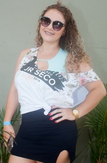 
<a style='margin-left: 5px;' class='btn btn-xs btn-social btn-facebook' href='https://www.facebook.com/sharer/sharer.php?u=https://galeramix.s01.web.getmuller.com.br/imagem/a68/800-800-90/conteudo/site_galerias/68/10-costelaco-do-jr-seco-34.jpg' rel='popup' data-width='500' data-height='400'><i class='fa fa-facebook'></i>Compartilhar <span class='hidden-xs'>no Facebook</span>
</a> 
<a class='btn btn-default btn-xs' target='_blank' href='imagem/a68/800-800-90/conteudo/site_galerias/68/10-costelaco-do-jr-seco-34.jpg'>
<span class='glyphicon glyphicon-cloud-download'></span> Salvar
</a>
