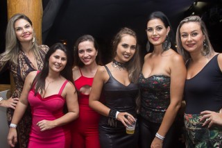 
<a style='margin-left: 5px;' class='btn btn-xs btn-social btn-facebook' href='https://www.facebook.com/sharer/sharer.php?u=https://galeramix.s01.web.getmuller.com.br/imagem/a69/800-800-90/conteudo/site_galerias/69/matheus-e-kauan-no-petry-galera-mix-22.jpg' rel='popup' data-width='500' data-height='400'><i class='fa fa-facebook'></i>Compartilhar <span class='hidden-xs'>no Facebook</span>
</a> 
<a class='btn btn-default btn-xs' target='_blank' href='imagem/a69/800-800-90/conteudo/site_galerias/69/matheus-e-kauan-no-petry-galera-mix-22.jpg'>
<span class='glyphicon glyphicon-cloud-download'></span> Salvar
</a>
