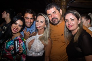 
<a style='margin-left: 5px;' class='btn btn-xs btn-social btn-facebook' href='https://www.facebook.com/sharer/sharer.php?u=https://galeramix.s01.web.getmuller.com.br/imagem/a69/800-800-90/conteudo/site_galerias/69/matheus-e-kauan-no-petry-galera-mix-75.jpg' rel='popup' data-width='500' data-height='400'><i class='fa fa-facebook'></i>Compartilhar <span class='hidden-xs'>no Facebook</span>
</a> 
<a class='btn btn-default btn-xs' target='_blank' href='imagem/a69/800-800-90/conteudo/site_galerias/69/matheus-e-kauan-no-petry-galera-mix-75.jpg'>
<span class='glyphicon glyphicon-cloud-download'></span> Salvar
</a>
