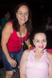 
<a style='margin-left: 5px;' class='btn btn-xs btn-social btn-facebook' href='https://www.facebook.com/sharer/sharer.php?u=https://galeramix.s01.web.getmuller.com.br/imagem/a69/800-800-90/conteudo/site_galerias/69/matheus-e-kauan-no-petry-galera-mix-76.jpg' rel='popup' data-width='500' data-height='400'><i class='fa fa-facebook'></i>Compartilhar <span class='hidden-xs'>no Facebook</span>
</a> 
<a class='btn btn-default btn-xs' target='_blank' href='imagem/a69/800-800-90/conteudo/site_galerias/69/matheus-e-kauan-no-petry-galera-mix-76.jpg'>
<span class='glyphicon glyphicon-cloud-download'></span> Salvar
</a>
