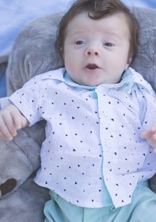 
<a style='margin-left: 5px;' class='btn btn-xs btn-social btn-facebook' href='https://www.facebook.com/sharer/sharer.php?u=https://galeramix.s01.web.getmuller.com.br/imagem/a7/800-800-90/conteudo/site_galerias/7/benjamin-2-meses-4.jpg' rel='popup' data-width='500' data-height='400'><i class='fa fa-facebook'></i>Compartilhar <span class='hidden-xs'>no Facebook</span>
</a> 
<a class='btn btn-default btn-xs' target='_blank' href='imagem/a7/800-800-90/conteudo/site_galerias/7/benjamin-2-meses-4.jpg'>
<span class='glyphicon glyphicon-cloud-download'></span> Salvar
</a>
