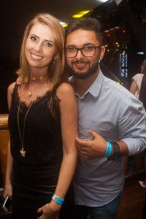 
<a style='margin-left: 5px;' class='btn btn-xs btn-social btn-facebook' href='https://www.facebook.com/sharer/sharer.php?u=https://galeramix.s01.web.getmuller.com.br/imagem/a71/800-800-90/conteudo/site_galerias/71/galera-mix-petry-victor-e-leo-cezar-menotti-e-fabiano-26.jpg' rel='popup' data-width='500' data-height='400'><i class='fa fa-facebook'></i>Compartilhar <span class='hidden-xs'>no Facebook</span>
</a> 
<a class='btn btn-default btn-xs' target='_blank' href='imagem/a71/800-800-90/conteudo/site_galerias/71/galera-mix-petry-victor-e-leo-cezar-menotti-e-fabiano-26.jpg'>
<span class='glyphicon glyphicon-cloud-download'></span> Salvar
</a>
