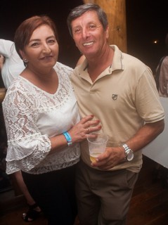 
<a style='margin-left: 5px;' class='btn btn-xs btn-social btn-facebook' href='https://www.facebook.com/sharer/sharer.php?u=https://galeramix.s01.web.getmuller.com.br/imagem/a71/800-800-90/conteudo/site_galerias/71/galera-mix-petry-victor-e-leo-cezar-menotti-e-fabiano-63.jpg' rel='popup' data-width='500' data-height='400'><i class='fa fa-facebook'></i>Compartilhar <span class='hidden-xs'>no Facebook</span>
</a> 
<a class='btn btn-default btn-xs' target='_blank' href='imagem/a71/800-800-90/conteudo/site_galerias/71/galera-mix-petry-victor-e-leo-cezar-menotti-e-fabiano-63.jpg'>
<span class='glyphicon glyphicon-cloud-download'></span> Salvar
</a>
