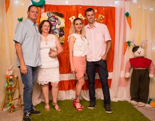 
<a style='margin-left: 5px;' class='btn btn-xs btn-social btn-facebook' href='https://www.facebook.com/sharer/sharer.php?u=https://galeramix.s01.web.getmuller.com.br/imagem/a72/800-800-90/conteudo/site_galerias/72/baile-pascoa-38.jpg' rel='popup' data-width='500' data-height='400'><i class='fa fa-facebook'></i>Compartilhar <span class='hidden-xs'>no Facebook</span>
</a> 
<a class='btn btn-default btn-xs' target='_blank' href='imagem/a72/800-800-90/conteudo/site_galerias/72/baile-pascoa-38.jpg'>
<span class='glyphicon glyphicon-cloud-download'></span> Salvar
</a>
