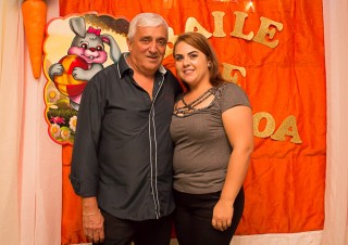 
<a style='margin-left: 5px;' class='btn btn-xs btn-social btn-facebook' href='https://www.facebook.com/sharer/sharer.php?u=https://galeramix.s01.web.getmuller.com.br/imagem/a72/800-800-90/conteudo/site_galerias/72/baile-pascoa-5.jpg' rel='popup' data-width='500' data-height='400'><i class='fa fa-facebook'></i>Compartilhar <span class='hidden-xs'>no Facebook</span>
</a> 
<a class='btn btn-default btn-xs' target='_blank' href='imagem/a72/800-800-90/conteudo/site_galerias/72/baile-pascoa-5.jpg'>
<span class='glyphicon glyphicon-cloud-download'></span> Salvar
</a>
