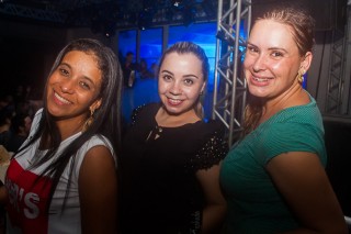 
<a style='margin-left: 5px;' class='btn btn-xs btn-social btn-facebook' href='https://www.facebook.com/sharer/sharer.php?u=https://galeramix.s01.web.getmuller.com.br/imagem/a73/800-800-90/conteudo/site_galerias/73/cachacada-do-ivonir-machado-pirao-com-linguica-tijucas-galeramix-194.jpg' rel='popup' data-width='500' data-height='400'><i class='fa fa-facebook'></i>Compartilhar <span class='hidden-xs'>no Facebook</span>
</a> 
<a class='btn btn-default btn-xs' target='_blank' href='imagem/a73/800-800-90/conteudo/site_galerias/73/cachacada-do-ivonir-machado-pirao-com-linguica-tijucas-galeramix-194.jpg'>
<span class='glyphicon glyphicon-cloud-download'></span> Salvar
</a>
