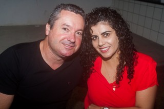 
<a style='margin-left: 5px;' class='btn btn-xs btn-social btn-facebook' href='https://www.facebook.com/sharer/sharer.php?u=https://galeramix.s01.web.getmuller.com.br/imagem/a73/800-800-90/conteudo/site_galerias/73/cachacada-do-ivonir-machado-pirao-com-linguica-tijucas-galeramix-20.jpg' rel='popup' data-width='500' data-height='400'><i class='fa fa-facebook'></i>Compartilhar <span class='hidden-xs'>no Facebook</span>
</a> 
<a class='btn btn-default btn-xs' target='_blank' href='imagem/a73/800-800-90/conteudo/site_galerias/73/cachacada-do-ivonir-machado-pirao-com-linguica-tijucas-galeramix-20.jpg'>
<span class='glyphicon glyphicon-cloud-download'></span> Salvar
</a>
