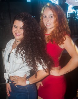 
<a style='margin-left: 5px;' class='btn btn-xs btn-social btn-facebook' href='https://www.facebook.com/sharer/sharer.php?u=https://galeramix.s01.web.getmuller.com.br/imagem/a73/800-800-90/conteudo/site_galerias/73/cachacada-do-ivonir-machado-pirao-com-linguica-tijucas-galeramix-213.jpg' rel='popup' data-width='500' data-height='400'><i class='fa fa-facebook'></i>Compartilhar <span class='hidden-xs'>no Facebook</span>
</a> 
<a class='btn btn-default btn-xs' target='_blank' href='imagem/a73/800-800-90/conteudo/site_galerias/73/cachacada-do-ivonir-machado-pirao-com-linguica-tijucas-galeramix-213.jpg'>
<span class='glyphicon glyphicon-cloud-download'></span> Salvar
</a>
