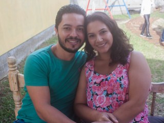 
                        <a style='margin-left: 5px;' class='btn btn-xs btn-social btn-facebook' href='https://www.facebook.com/sharer/sharer.php?u=https://galeramix.s01.web.getmuller.com.br/imagem/a74/800-800-90/conteudo/site_galerias/74/feijoada-magnatas-galera-mix-12.jpg' rel='popup' data-width='500' data-height='400'><i class='fa fa-facebook'></i>Compartilhar <span class='hidden-xs'>no Facebook</span>
                    </a> 
                    <a class='btn btn-default btn-xs' target='_blank' href='imagem/a74/800-800-90/conteudo/site_galerias/74/feijoada-magnatas-galera-mix-12.jpg'>
                        <span class='glyphicon glyphicon-cloud-download'></span> Salvar
                    </a>
                    