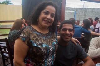 
<a style='margin-left: 5px;' class='btn btn-xs btn-social btn-facebook' href='https://www.facebook.com/sharer/sharer.php?u=https://galeramix.s01.web.getmuller.com.br/imagem/a74/800-800-90/conteudo/site_galerias/74/feijoada-magnatas-galera-mix-39.jpg' rel='popup' data-width='500' data-height='400'><i class='fa fa-facebook'></i>Compartilhar <span class='hidden-xs'>no Facebook</span>
</a> 
<a class='btn btn-default btn-xs' target='_blank' href='imagem/a74/800-800-90/conteudo/site_galerias/74/feijoada-magnatas-galera-mix-39.jpg'>
<span class='glyphicon glyphicon-cloud-download'></span> Salvar
</a>
