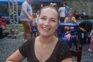 
<a style='margin-left: 5px;' class='btn btn-xs btn-social btn-facebook' href='https://www.facebook.com/sharer/sharer.php?u=https://galeramix.s01.web.getmuller.com.br/imagem/a74/800-800-90/conteudo/site_galerias/74/feijoada-magnatas-galera-mix-54.jpg' rel='popup' data-width='500' data-height='400'><i class='fa fa-facebook'></i>Compartilhar <span class='hidden-xs'>no Facebook</span>
</a> 
<a class='btn btn-default btn-xs' target='_blank' href='imagem/a74/800-800-90/conteudo/site_galerias/74/feijoada-magnatas-galera-mix-54.jpg'>
<span class='glyphicon glyphicon-cloud-download'></span> Salvar
</a>
