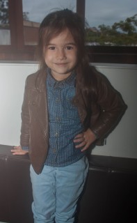 
                            <a style='margin-left: 5px;' class='btn btn-xs btn-social btn-facebook' href='https://www.facebook.com/sharer/sharer.php?u=https://galeramix.s01.web.getmuller.com.br/imagem/a76/800-800-90/conteudo/site_galerias/76/felipe-neto-mega-fest-1.jpg' rel='popup' data-width='500' data-height='400'><i class='fa fa-facebook'></i>Compartilhar <span class='hidden-xs'>no Facebook</span>
                        </a> 
                        <a class='btn btn-default btn-xs' target='_blank' href='imagem/a76/800-800-90/conteudo/site_galerias/76/felipe-neto-mega-fest-1.jpg'>
                            <span class='glyphicon glyphicon-cloud-download'></span> Salvar
                        </a>
                        