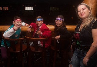 
<a style='margin-left: 5px;' class='btn btn-xs btn-social btn-facebook' href='https://www.facebook.com/sharer/sharer.php?u=https://galeramix.s01.web.getmuller.com.br/imagem/a76/800-800-90/conteudo/site_galerias/76/felipe-neto-mega-fest-3.jpg' rel='popup' data-width='500' data-height='400'><i class='fa fa-facebook'></i>Compartilhar <span class='hidden-xs'>no Facebook</span>
</a> 
<a class='btn btn-default btn-xs' target='_blank' href='imagem/a76/800-800-90/conteudo/site_galerias/76/felipe-neto-mega-fest-3.jpg'>
<span class='glyphicon glyphicon-cloud-download'></span> Salvar
</a>
