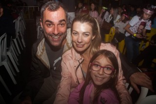 
<a style='margin-left: 5px;' class='btn btn-xs btn-social btn-facebook' href='https://www.facebook.com/sharer/sharer.php?u=https://galeramix.s01.web.getmuller.com.br/imagem/a76/800-800-90/conteudo/site_galerias/76/felipe-neto-mega-fest-45.jpg' rel='popup' data-width='500' data-height='400'><i class='fa fa-facebook'></i>Compartilhar <span class='hidden-xs'>no Facebook</span>
</a> 
<a class='btn btn-default btn-xs' target='_blank' href='imagem/a76/800-800-90/conteudo/site_galerias/76/felipe-neto-mega-fest-45.jpg'>
<span class='glyphicon glyphicon-cloud-download'></span> Salvar
</a>
