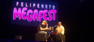 
<a style='margin-left: 5px;' class='btn btn-xs btn-social btn-facebook' href='https://www.facebook.com/sharer/sharer.php?u=https://galeramix.s01.web.getmuller.com.br/imagem/a76/800-800-90/conteudo/site_galerias/76/felipe-neto-mega-fest-71.jpg' rel='popup' data-width='500' data-height='400'><i class='fa fa-facebook'></i>Compartilhar <span class='hidden-xs'>no Facebook</span>
</a> 
<a class='btn btn-default btn-xs' target='_blank' href='imagem/a76/800-800-90/conteudo/site_galerias/76/felipe-neto-mega-fest-71.jpg'>
<span class='glyphicon glyphicon-cloud-download'></span> Salvar
</a>
