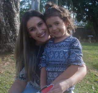 
<a style='margin-left: 5px;' class='btn btn-xs btn-social btn-facebook' href='https://www.facebook.com/sharer/sharer.php?u=https://galeramix.s01.web.getmuller.com.br/imagem/a77/800-800-90/conteudo/site_galerias/77/aniversario-de-tijucas-galera-mix-casarao-gallotti-125.jpg' rel='popup' data-width='500' data-height='400'><i class='fa fa-facebook'></i>Compartilhar <span class='hidden-xs'>no Facebook</span>
</a> 
<a class='btn btn-default btn-xs' target='_blank' href='imagem/a77/800-800-90/conteudo/site_galerias/77/aniversario-de-tijucas-galera-mix-casarao-gallotti-125.jpg'>
<span class='glyphicon glyphicon-cloud-download'></span> Salvar
</a>
