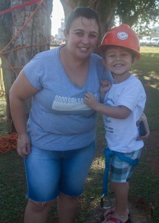 
<a style='margin-left: 5px;' class='btn btn-xs btn-social btn-facebook' href='https://www.facebook.com/sharer/sharer.php?u=https://galeramix.s01.web.getmuller.com.br/imagem/a77/800-800-90/conteudo/site_galerias/77/aniversario-de-tijucas-galera-mix-casarao-gallotti-16.jpg' rel='popup' data-width='500' data-height='400'><i class='fa fa-facebook'></i>Compartilhar <span class='hidden-xs'>no Facebook</span>
</a> 
<a class='btn btn-default btn-xs' target='_blank' href='imagem/a77/800-800-90/conteudo/site_galerias/77/aniversario-de-tijucas-galera-mix-casarao-gallotti-16.jpg'>
<span class='glyphicon glyphicon-cloud-download'></span> Salvar
</a>
