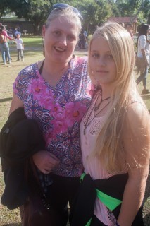 
<a style='margin-left: 5px;' class='btn btn-xs btn-social btn-facebook' href='https://www.facebook.com/sharer/sharer.php?u=https://galeramix.s01.web.getmuller.com.br/imagem/a77/800-800-90/conteudo/site_galerias/77/aniversario-de-tijucas-galera-mix-casarao-gallotti-90.jpg' rel='popup' data-width='500' data-height='400'><i class='fa fa-facebook'></i>Compartilhar <span class='hidden-xs'>no Facebook</span>
</a> 
<a class='btn btn-default btn-xs' target='_blank' href='imagem/a77/800-800-90/conteudo/site_galerias/77/aniversario-de-tijucas-galera-mix-casarao-gallotti-90.jpg'>
<span class='glyphicon glyphicon-cloud-download'></span> Salvar
</a>
