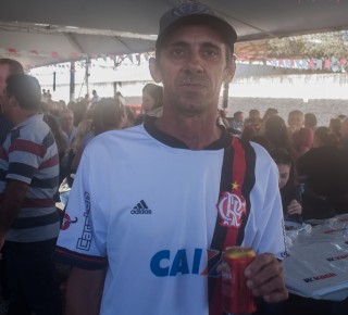 
<a style='margin-left: 5px;' class='btn btn-xs btn-social btn-facebook' href='https://www.facebook.com/sharer/sharer.php?u=https://galeramix.s01.web.getmuller.com.br/imagem/a77/800-800-90/conteudo/site_galerias/77/aniversario-de-tijucas-galera-mix-casarao-gallotti-99.jpg' rel='popup' data-width='500' data-height='400'><i class='fa fa-facebook'></i>Compartilhar <span class='hidden-xs'>no Facebook</span>
</a> 
<a class='btn btn-default btn-xs' target='_blank' href='imagem/a77/800-800-90/conteudo/site_galerias/77/aniversario-de-tijucas-galera-mix-casarao-gallotti-99.jpg'>
<span class='glyphicon glyphicon-cloud-download'></span> Salvar
</a>
