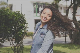 
            <a style='margin-left: 5px;' class='btn btn-xs btn-social btn-facebook' href='https://www.facebook.com/sharer/sharer.php?u=https://galeramix.s01.web.getmuller.com.br/imagem/a8/800-800-90/conteudo/site_galerias/8/diminuir-16.jpg' rel='popup' data-width='500' data-height='400'><i class='fa fa-facebook'></i>Compartilhar <span class='hidden-xs'>no Facebook</span>
        </a> 
        <a class='btn btn-default btn-xs' target='_blank' href='imagem/a8/800-800-90/conteudo/site_galerias/8/diminuir-16.jpg'>
            <span class='glyphicon glyphicon-cloud-download'></span> Salvar
        </a>
        