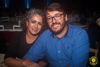 
<a style='margin-left: 5px;' class='btn btn-xs btn-social btn-facebook' href='https://www.facebook.com/sharer/sharer.php?u=https://galeramix.s01.web.getmuller.com.br/imagem/a80/800-800-90/conteudo/site_galerias/80/live-tijucas-galera-mix-espresso-rural-diogo-portugal-127.jpg' rel='popup' data-width='500' data-height='400'><i class='fa fa-facebook'></i>Compartilhar <span class='hidden-xs'>no Facebook</span>
</a> 
<a class='btn btn-default btn-xs' target='_blank' href='imagem/a80/800-800-90/conteudo/site_galerias/80/live-tijucas-galera-mix-espresso-rural-diogo-portugal-127.jpg'>
<span class='glyphicon glyphicon-cloud-download'></span> Salvar
</a>
