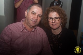 
<a style='margin-left: 5px;' class='btn btn-xs btn-social btn-facebook' href='https://www.facebook.com/sharer/sharer.php?u=https://galeramix.s01.web.getmuller.com.br/imagem/a80/800-800-90/conteudo/site_galerias/80/live-tijucas-galera-mix-espresso-rural-diogo-portugal-139.jpg' rel='popup' data-width='500' data-height='400'><i class='fa fa-facebook'></i>Compartilhar <span class='hidden-xs'>no Facebook</span>
</a> 
<a class='btn btn-default btn-xs' target='_blank' href='imagem/a80/800-800-90/conteudo/site_galerias/80/live-tijucas-galera-mix-espresso-rural-diogo-portugal-139.jpg'>
<span class='glyphicon glyphicon-cloud-download'></span> Salvar
</a>
