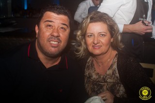 
<a style='margin-left: 5px;' class='btn btn-xs btn-social btn-facebook' href='https://www.facebook.com/sharer/sharer.php?u=https://galeramix.s01.web.getmuller.com.br/imagem/a80/800-800-90/conteudo/site_galerias/80/live-tijucas-galera-mix-espresso-rural-diogo-portugal-25.jpg' rel='popup' data-width='500' data-height='400'><i class='fa fa-facebook'></i>Compartilhar <span class='hidden-xs'>no Facebook</span>
</a> 
<a class='btn btn-default btn-xs' target='_blank' href='imagem/a80/800-800-90/conteudo/site_galerias/80/live-tijucas-galera-mix-espresso-rural-diogo-portugal-25.jpg'>
<span class='glyphicon glyphicon-cloud-download'></span> Salvar
</a>
