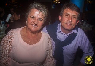 
<a style='margin-left: 5px;' class='btn btn-xs btn-social btn-facebook' href='https://www.facebook.com/sharer/sharer.php?u=https://galeramix.s01.web.getmuller.com.br/imagem/a80/800-800-90/conteudo/site_galerias/80/live-tijucas-galera-mix-espresso-rural-diogo-portugal-27.jpg' rel='popup' data-width='500' data-height='400'><i class='fa fa-facebook'></i>Compartilhar <span class='hidden-xs'>no Facebook</span>
</a> 
<a class='btn btn-default btn-xs' target='_blank' href='imagem/a80/800-800-90/conteudo/site_galerias/80/live-tijucas-galera-mix-espresso-rural-diogo-portugal-27.jpg'>
<span class='glyphicon glyphicon-cloud-download'></span> Salvar
</a>
