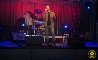 
<a style='margin-left: 5px;' class='btn btn-xs btn-social btn-facebook' href='https://www.facebook.com/sharer/sharer.php?u=https://galeramix.s01.web.getmuller.com.br/imagem/a80/800-800-90/conteudo/site_galerias/80/live-tijucas-galera-mix-espresso-rural-diogo-portugal-46.jpg' rel='popup' data-width='500' data-height='400'><i class='fa fa-facebook'></i>Compartilhar <span class='hidden-xs'>no Facebook</span>
</a> 
<a class='btn btn-default btn-xs' target='_blank' href='imagem/a80/800-800-90/conteudo/site_galerias/80/live-tijucas-galera-mix-espresso-rural-diogo-portugal-46.jpg'>
<span class='glyphicon glyphicon-cloud-download'></span> Salvar
</a>
