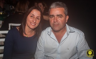 
<a style='margin-left: 5px;' class='btn btn-xs btn-social btn-facebook' href='https://www.facebook.com/sharer/sharer.php?u=https://galeramix.s01.web.getmuller.com.br/imagem/a80/800-800-90/conteudo/site_galerias/80/live-tijucas-galera-mix-espresso-rural-diogo-portugal-56.jpg' rel='popup' data-width='500' data-height='400'><i class='fa fa-facebook'></i>Compartilhar <span class='hidden-xs'>no Facebook</span>
</a> 
<a class='btn btn-default btn-xs' target='_blank' href='imagem/a80/800-800-90/conteudo/site_galerias/80/live-tijucas-galera-mix-espresso-rural-diogo-portugal-56.jpg'>
<span class='glyphicon glyphicon-cloud-download'></span> Salvar
</a>
