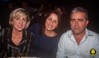 
<a style='margin-left: 5px;' class='btn btn-xs btn-social btn-facebook' href='https://www.facebook.com/sharer/sharer.php?u=https://galeramix.s01.web.getmuller.com.br/imagem/a80/800-800-90/conteudo/site_galerias/80/live-tijucas-galera-mix-espresso-rural-diogo-portugal-57.jpg' rel='popup' data-width='500' data-height='400'><i class='fa fa-facebook'></i>Compartilhar <span class='hidden-xs'>no Facebook</span>
</a> 
<a class='btn btn-default btn-xs' target='_blank' href='imagem/a80/800-800-90/conteudo/site_galerias/80/live-tijucas-galera-mix-espresso-rural-diogo-portugal-57.jpg'>
<span class='glyphicon glyphicon-cloud-download'></span> Salvar
</a>
