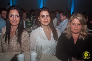 
<a style='margin-left: 5px;' class='btn btn-xs btn-social btn-facebook' href='https://www.facebook.com/sharer/sharer.php?u=https://galeramix.s01.web.getmuller.com.br/imagem/a80/800-800-90/conteudo/site_galerias/80/live-tijucas-galera-mix-espresso-rural-diogo-portugal-92.jpg' rel='popup' data-width='500' data-height='400'><i class='fa fa-facebook'></i>Compartilhar <span class='hidden-xs'>no Facebook</span>
</a> 
<a class='btn btn-default btn-xs' target='_blank' href='imagem/a80/800-800-90/conteudo/site_galerias/80/live-tijucas-galera-mix-espresso-rural-diogo-portugal-92.jpg'>
<span class='glyphicon glyphicon-cloud-download'></span> Salvar
</a>
