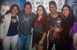 
                    <a style='margin-left: 5px;' class='btn btn-xs btn-social btn-facebook' href='https://www.facebook.com/sharer/sharer.php?u=https://galeramix.s01.web.getmuller.com.br/imagem/a82/800-800-90/conteudo/site_galerias/82/festa-do-caminhoneiro-tijucas-hugo-e-thiago-tijucas-102.jpg' rel='popup' data-width='500' data-height='400'><i class='fa fa-facebook'></i>Compartilhar <span class='hidden-xs'>no Facebook</span>
                </a> 
                <a class='btn btn-default btn-xs' target='_blank' href='imagem/a82/800-800-90/conteudo/site_galerias/82/festa-do-caminhoneiro-tijucas-hugo-e-thiago-tijucas-102.jpg'>
                    <span class='glyphicon glyphicon-cloud-download'></span> Salvar
                </a>
                