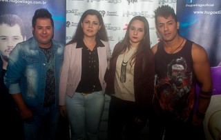 
<a style='margin-left: 5px;' class='btn btn-xs btn-social btn-facebook' href='https://www.facebook.com/sharer/sharer.php?u=https://galeramix.s01.web.getmuller.com.br/imagem/a82/800-800-90/conteudo/site_galerias/82/festa-do-caminhoneiro-tijucas-hugo-e-thiago-tijucas-119.jpg' rel='popup' data-width='500' data-height='400'><i class='fa fa-facebook'></i>Compartilhar <span class='hidden-xs'>no Facebook</span>
</a> 
<a class='btn btn-default btn-xs' target='_blank' href='imagem/a82/800-800-90/conteudo/site_galerias/82/festa-do-caminhoneiro-tijucas-hugo-e-thiago-tijucas-119.jpg'>
<span class='glyphicon glyphicon-cloud-download'></span> Salvar
</a>
