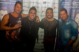 
<a style='margin-left: 5px;' class='btn btn-xs btn-social btn-facebook' href='https://www.facebook.com/sharer/sharer.php?u=https://galeramix.s01.web.getmuller.com.br/imagem/a82/800-800-90/conteudo/site_galerias/82/festa-do-caminhoneiro-tijucas-hugo-e-thiago-tijucas-127.jpg' rel='popup' data-width='500' data-height='400'><i class='fa fa-facebook'></i>Compartilhar <span class='hidden-xs'>no Facebook</span>
</a> 
<a class='btn btn-default btn-xs' target='_blank' href='imagem/a82/800-800-90/conteudo/site_galerias/82/festa-do-caminhoneiro-tijucas-hugo-e-thiago-tijucas-127.jpg'>
<span class='glyphicon glyphicon-cloud-download'></span> Salvar
</a>
