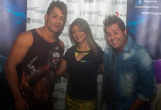 
<a style='margin-left: 5px;' class='btn btn-xs btn-social btn-facebook' href='https://www.facebook.com/sharer/sharer.php?u=https://galeramix.s01.web.getmuller.com.br/imagem/a82/800-800-90/conteudo/site_galerias/82/festa-do-caminhoneiro-tijucas-hugo-e-thiago-tijucas-132.jpg' rel='popup' data-width='500' data-height='400'><i class='fa fa-facebook'></i>Compartilhar <span class='hidden-xs'>no Facebook</span>
</a> 
<a class='btn btn-default btn-xs' target='_blank' href='imagem/a82/800-800-90/conteudo/site_galerias/82/festa-do-caminhoneiro-tijucas-hugo-e-thiago-tijucas-132.jpg'>
<span class='glyphicon glyphicon-cloud-download'></span> Salvar
</a>
