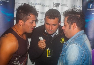 
<a style='margin-left: 5px;' class='btn btn-xs btn-social btn-facebook' href='https://www.facebook.com/sharer/sharer.php?u=https://galeramix.s01.web.getmuller.com.br/imagem/a82/800-800-90/conteudo/site_galerias/82/festa-do-caminhoneiro-tijucas-hugo-e-thiago-tijucas-2.jpg' rel='popup' data-width='500' data-height='400'><i class='fa fa-facebook'></i>Compartilhar <span class='hidden-xs'>no Facebook</span>
</a> 
<a class='btn btn-default btn-xs' target='_blank' href='imagem/a82/800-800-90/conteudo/site_galerias/82/festa-do-caminhoneiro-tijucas-hugo-e-thiago-tijucas-2.jpg'>
<span class='glyphicon glyphicon-cloud-download'></span> Salvar
</a>
