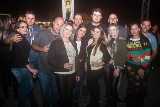 
<a style='margin-left: 5px;' class='btn btn-xs btn-social btn-facebook' href='https://www.facebook.com/sharer/sharer.php?u=https://galeramix.s01.web.getmuller.com.br/imagem/a82/800-800-90/conteudo/site_galerias/82/festa-do-caminhoneiro-tijucas-hugo-e-thiago-tijucas-26.jpg' rel='popup' data-width='500' data-height='400'><i class='fa fa-facebook'></i>Compartilhar <span class='hidden-xs'>no Facebook</span>
</a> 
<a class='btn btn-default btn-xs' target='_blank' href='imagem/a82/800-800-90/conteudo/site_galerias/82/festa-do-caminhoneiro-tijucas-hugo-e-thiago-tijucas-26.jpg'>
<span class='glyphicon glyphicon-cloud-download'></span> Salvar
</a>
