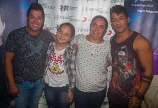 
<a style='margin-left: 5px;' class='btn btn-xs btn-social btn-facebook' href='https://www.facebook.com/sharer/sharer.php?u=https://galeramix.s01.web.getmuller.com.br/imagem/a82/800-800-90/conteudo/site_galerias/82/festa-do-caminhoneiro-tijucas-hugo-e-thiago-tijucas-97.jpg' rel='popup' data-width='500' data-height='400'><i class='fa fa-facebook'></i>Compartilhar <span class='hidden-xs'>no Facebook</span>
</a> 
<a class='btn btn-default btn-xs' target='_blank' href='imagem/a82/800-800-90/conteudo/site_galerias/82/festa-do-caminhoneiro-tijucas-hugo-e-thiago-tijucas-97.jpg'>
<span class='glyphicon glyphicon-cloud-download'></span> Salvar
</a>
