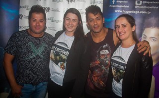 
<a style='margin-left: 5px;' class='btn btn-xs btn-social btn-facebook' href='https://www.facebook.com/sharer/sharer.php?u=https://galeramix.s01.web.getmuller.com.br/imagem/a82/800-800-90/conteudo/site_galerias/82/festa-do-caminhoneiro-tijucas-hugo-e-thiago-tijucas-98.jpg' rel='popup' data-width='500' data-height='400'><i class='fa fa-facebook'></i>Compartilhar <span class='hidden-xs'>no Facebook</span>
</a> 
<a class='btn btn-default btn-xs' target='_blank' href='imagem/a82/800-800-90/conteudo/site_galerias/82/festa-do-caminhoneiro-tijucas-hugo-e-thiago-tijucas-98.jpg'>
<span class='glyphicon glyphicon-cloud-download'></span> Salvar
</a>
