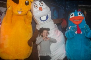 
                        <a style='margin-left: 5px;' class='btn btn-xs btn-social btn-facebook' href='https://www.facebook.com/sharer/sharer.php?u=https://galeramix.s01.web.getmuller.com.br/imagem/a85/800-800-90/conteudo/site_galerias/85/img2950.jpg' rel='popup' data-width='500' data-height='400'><i class='fa fa-facebook'></i>Compartilhar <span class='hidden-xs'>no Facebook</span>
                    </a> 
                    <a class='btn btn-default btn-xs' target='_blank' href='imagem/a85/800-800-90/conteudo/site_galerias/85/img2950.jpg'>
                        <span class='glyphicon glyphicon-cloud-download'></span> Salvar
                    </a>
                    