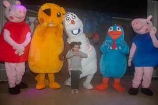 
                    <a style='margin-left: 5px;' class='btn btn-xs btn-social btn-facebook' href='https://www.facebook.com/sharer/sharer.php?u=https://galeramix.s01.web.getmuller.com.br/imagem/a85/800-800-90/conteudo/site_galerias/85/img2951.jpg' rel='popup' data-width='500' data-height='400'><i class='fa fa-facebook'></i>Compartilhar <span class='hidden-xs'>no Facebook</span>
                </a> 
                <a class='btn btn-default btn-xs' target='_blank' href='imagem/a85/800-800-90/conteudo/site_galerias/85/img2951.jpg'>
                    <span class='glyphicon glyphicon-cloud-download'></span> Salvar
                </a>
                