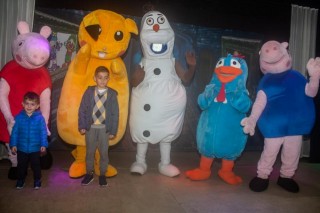 
            <a style='margin-left: 5px;' class='btn btn-xs btn-social btn-facebook' href='https://www.facebook.com/sharer/sharer.php?u=https://galeramix.s01.web.getmuller.com.br/imagem/a85/800-800-90/conteudo/site_galerias/85/img2953.jpg' rel='popup' data-width='500' data-height='400'><i class='fa fa-facebook'></i>Compartilhar <span class='hidden-xs'>no Facebook</span>
        </a> 
        <a class='btn btn-default btn-xs' target='_blank' href='imagem/a85/800-800-90/conteudo/site_galerias/85/img2953.jpg'>
            <span class='glyphicon glyphicon-cloud-download'></span> Salvar
        </a>
        