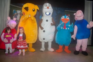 
        <a style='margin-left: 5px;' class='btn btn-xs btn-social btn-facebook' href='https://www.facebook.com/sharer/sharer.php?u=https://galeramix.s01.web.getmuller.com.br/imagem/a85/800-800-90/conteudo/site_galerias/85/img2955.jpg' rel='popup' data-width='500' data-height='400'><i class='fa fa-facebook'></i>Compartilhar <span class='hidden-xs'>no Facebook</span>
    </a> 
    <a class='btn btn-default btn-xs' target='_blank' href='imagem/a85/800-800-90/conteudo/site_galerias/85/img2955.jpg'>
        <span class='glyphicon glyphicon-cloud-download'></span> Salvar
    </a>
    