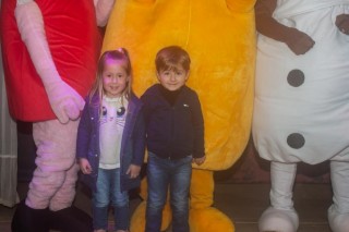 
<a style='margin-left: 5px;' class='btn btn-xs btn-social btn-facebook' href='https://www.facebook.com/sharer/sharer.php?u=https://galeramix.s01.web.getmuller.com.br/imagem/a85/800-800-90/conteudo/site_galerias/85/img2974.jpg' rel='popup' data-width='500' data-height='400'><i class='fa fa-facebook'></i>Compartilhar <span class='hidden-xs'>no Facebook</span>
</a> 
<a class='btn btn-default btn-xs' target='_blank' href='imagem/a85/800-800-90/conteudo/site_galerias/85/img2974.jpg'>
<span class='glyphicon glyphicon-cloud-download'></span> Salvar
</a>
