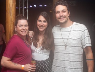 
<a style='margin-left: 5px;' class='btn btn-xs btn-social btn-facebook' href='https://www.facebook.com/sharer/sharer.php?u=https://galeramix.s01.web.getmuller.com.br/imagem/a86/800-800-90/conteudo/site_galerias/86/skank-petry-galera-mix-50.jpg' rel='popup' data-width='500' data-height='400'><i class='fa fa-facebook'></i>Compartilhar <span class='hidden-xs'>no Facebook</span>
</a> 
<a class='btn btn-default btn-xs' target='_blank' href='imagem/a86/800-800-90/conteudo/site_galerias/86/skank-petry-galera-mix-50.jpg'>
<span class='glyphicon glyphicon-cloud-download'></span> Salvar
</a>
