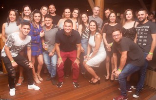 
<a style='margin-left: 5px;' class='btn btn-xs btn-social btn-facebook' href='https://www.facebook.com/sharer/sharer.php?u=https://galeramix.s01.web.getmuller.com.br/imagem/a86/800-800-90/conteudo/site_galerias/86/skank-petry-galera-mix-61.jpg' rel='popup' data-width='500' data-height='400'><i class='fa fa-facebook'></i>Compartilhar <span class='hidden-xs'>no Facebook</span>
</a> 
<a class='btn btn-default btn-xs' target='_blank' href='imagem/a86/800-800-90/conteudo/site_galerias/86/skank-petry-galera-mix-61.jpg'>
<span class='glyphicon glyphicon-cloud-download'></span> Salvar
</a>
