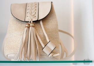 
<a style='margin-left: 5px;' class='btn btn-xs btn-social btn-facebook' href='https://www.facebook.com/sharer/sharer.php?u=https://galeramix.s01.web.getmuller.com.br/imagem/a87/800-800-90/conteudo/site_galerias/87/trend-art-tijucas-galera-mix-157.jpg' rel='popup' data-width='500' data-height='400'><i class='fa fa-facebook'></i>Compartilhar <span class='hidden-xs'>no Facebook</span>
</a> 
<a class='btn btn-default btn-xs' target='_blank' href='imagem/a87/800-800-90/conteudo/site_galerias/87/trend-art-tijucas-galera-mix-157.jpg'>
<span class='glyphicon glyphicon-cloud-download'></span> Salvar
</a>
